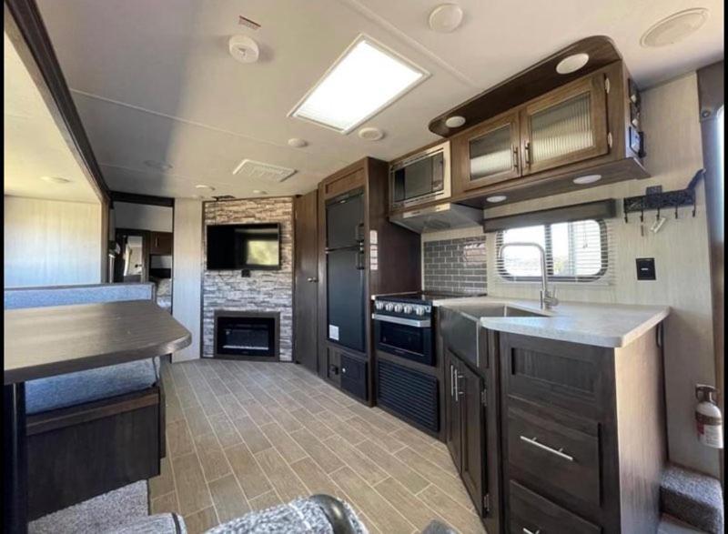 2020 Camper Fully Hooked-Up At St. George Rv Park! Hotel Exterior photo